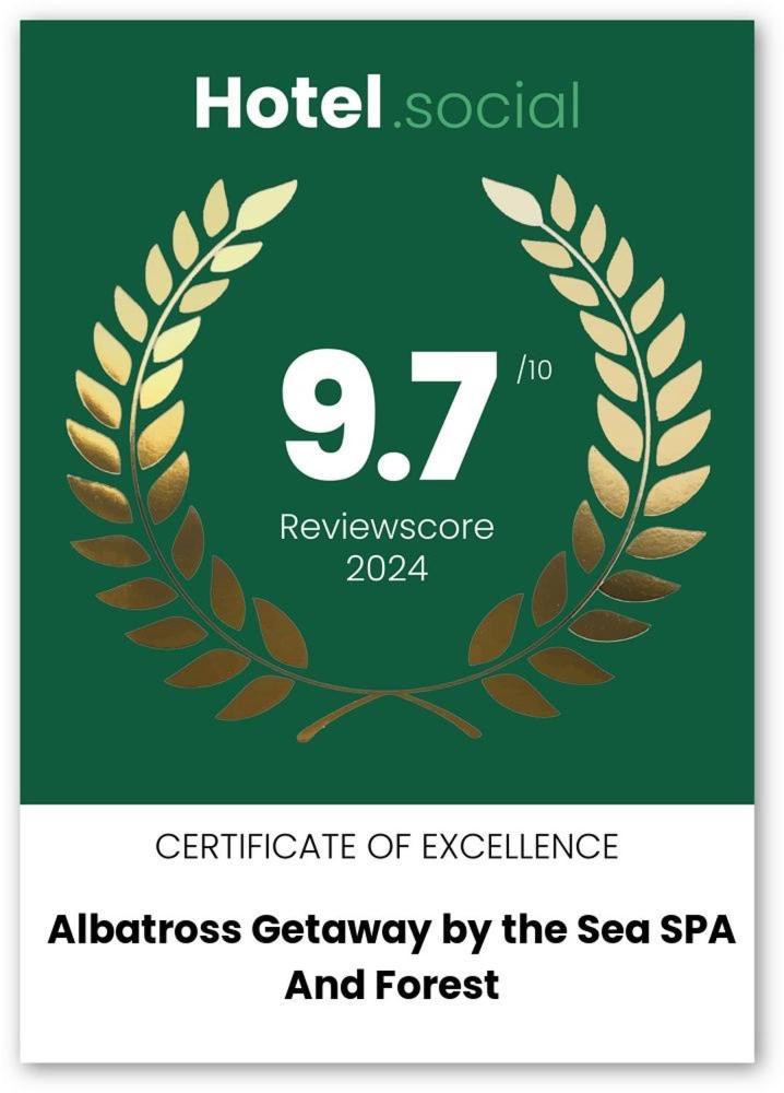 Albatross Getaway By The Sea, Spa And Forest With A Terrace Ķesterciems Zewnętrze zdjęcie